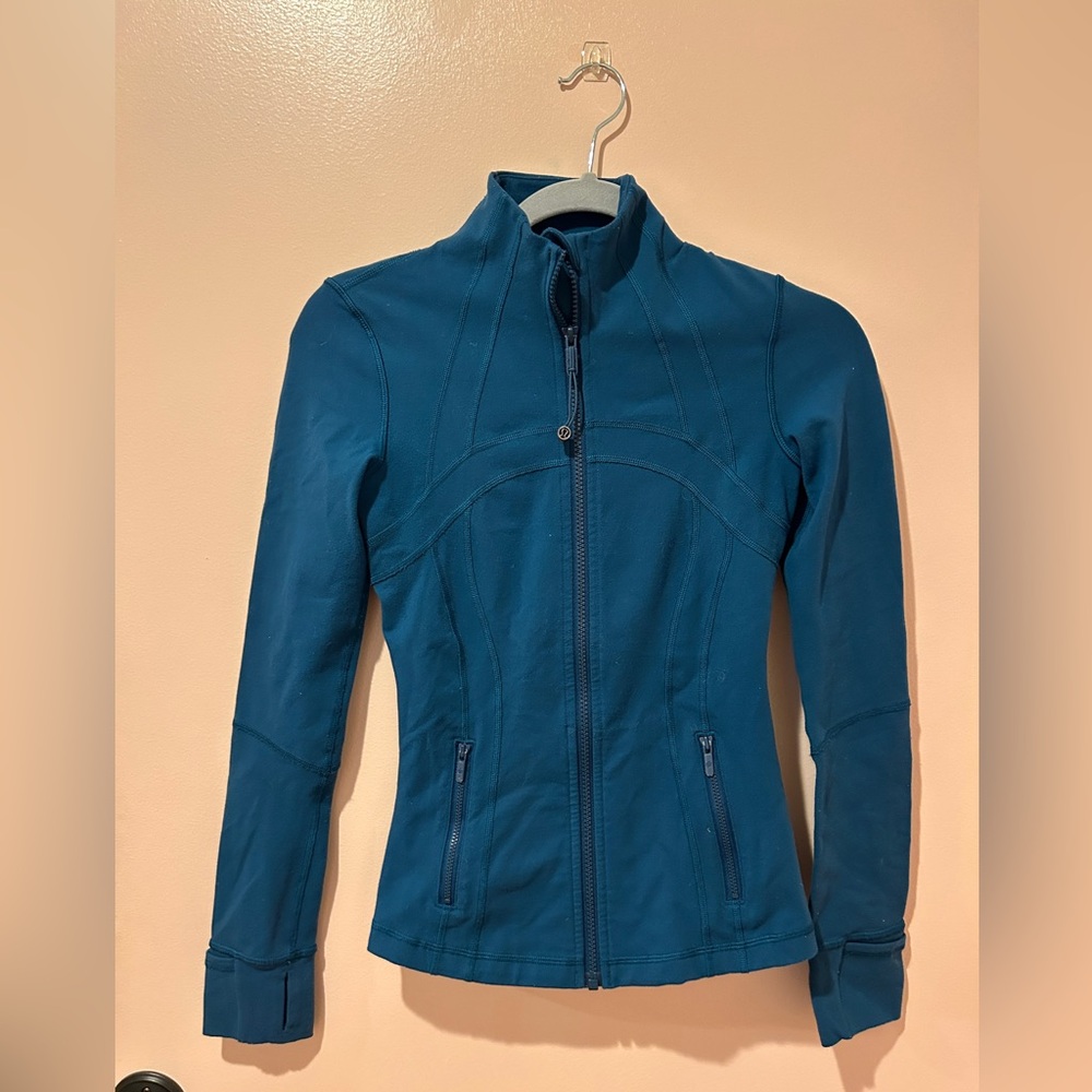 Lululemon define jacket size 2 Teal